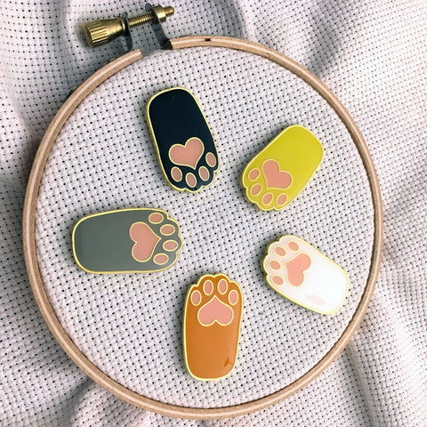 Heart Paw Pad Enamel Needle Minder | Cat or Dog Paws Needle Minders
