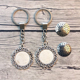 Stitchable Silver Filigree Empty Keychain