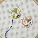 Resting Stitch Face Yellow Gold Magnetic Needle Minder