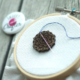 Pretty Mandala Engraved Wooden Needle Minders