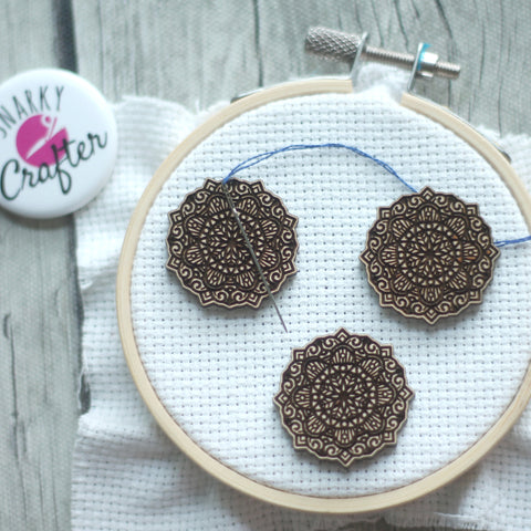 Pretty Mandala Engraved Wooden Needle Minders