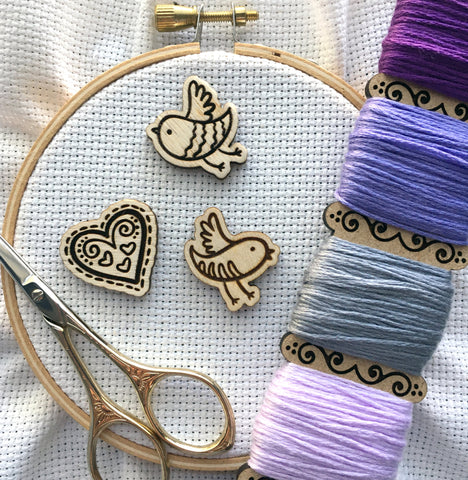 Little Love Birds (Set of 3) Engraved Wooden Needle Minders