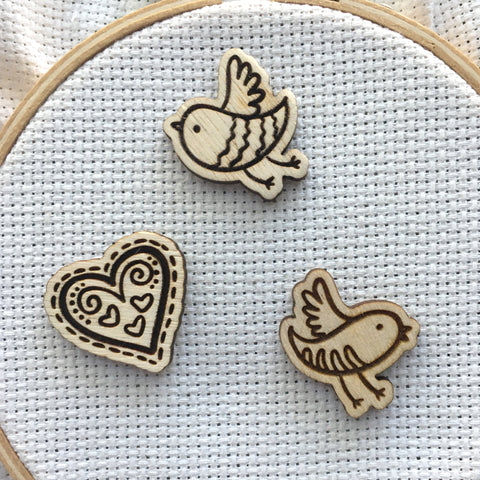 Little Love Birds (Set of 3) Engraved Wooden Needle Minders