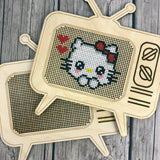 Stitchable Wooden Vintage 50's TV Set