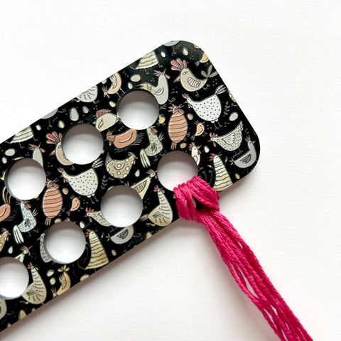 Acrylic Chickens Embroidery Floss Organizer for 20 Colors | Chicks and Cocks Thread Holder