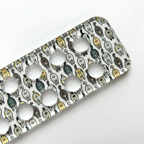 Acrylic Cat Butts Embroidery Floss Organizer for 20 Colors | Funny Cat Balks Transparent Thread Holder