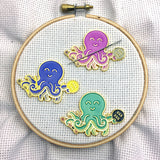 Stitching Octopus Magnetic Enamel Needle Minder